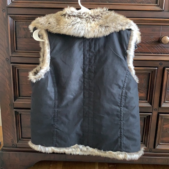 Weatherproof faux Fur Vest Size M - Picture 2 of 2